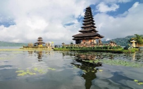 Central Highlands & Tanah Lot Temple